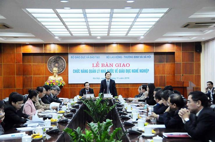 Bàn giao chức năng quản lý Nhà nước về giáo dục nghề nghiệp cho Bộ LĐ TB XH