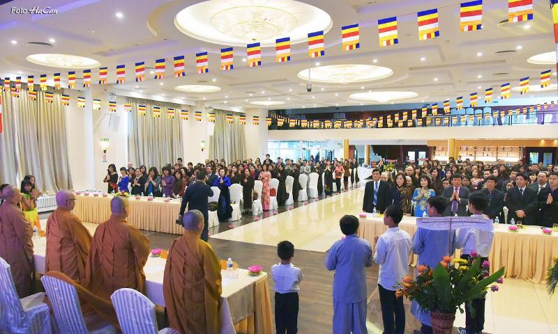 Hội Phật tử Việt Nam tại Séc 10 năm song hành cùng cộng đồng