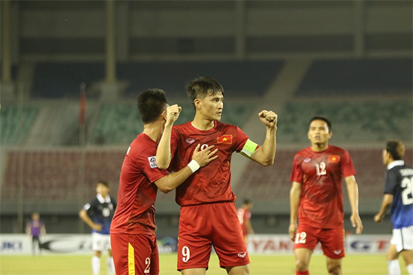 Vượt Campuchia, tuyển Việt Nam toàn thắng ở vòng bảng AFF Cup
