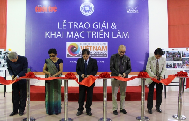 Triển lãm phóng sự ảnh “Việt Nam – Đất nước, con người” 2016