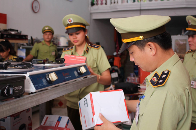 4 ngạch công chức Quản lý thị trường
