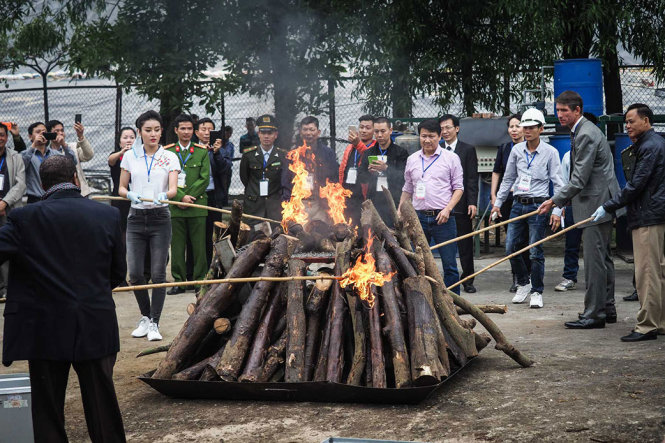 Để đấu tranh hiệu quả với tình trạng săn bắt và buôn bán động vật hoang dã