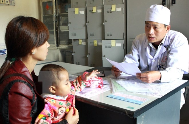 Tạo điều kiện cho người nhiễm HIV tham gia Bảo hiểm y tế toàn diện