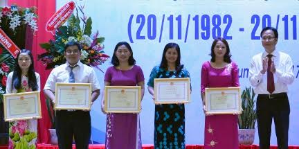 Kon Tum Tuyên dương các tập thể, cá nhân giáo viên và học sinh có thành tích xuất sắc