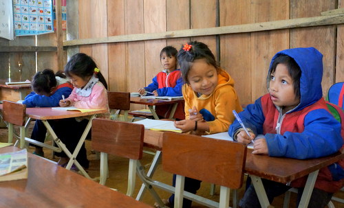 Quyền lợi của giáo viên được tuyển dụng về vùng đặc biệt khó khăn