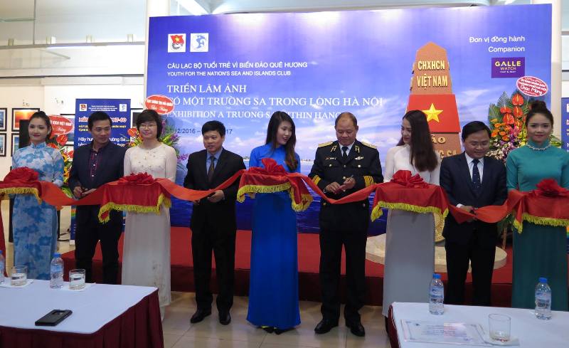 Triển lãm ảnh “Có một Trường Sa trong lòng Hà Nội”