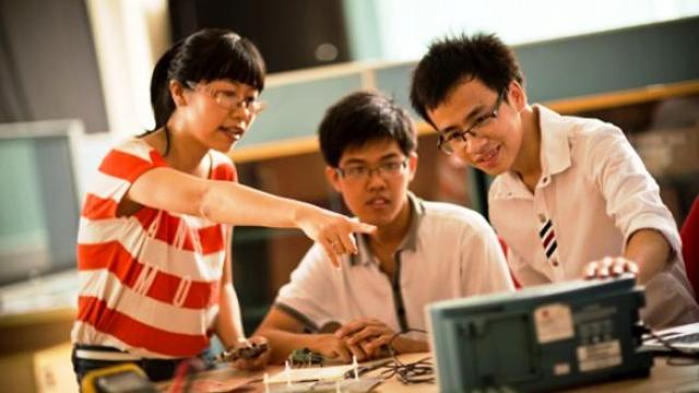 Năm 2016, cả nước có 110,1 nghìn doanh nghiệp thành lập mới, tăng 16,2 so với năm 2015