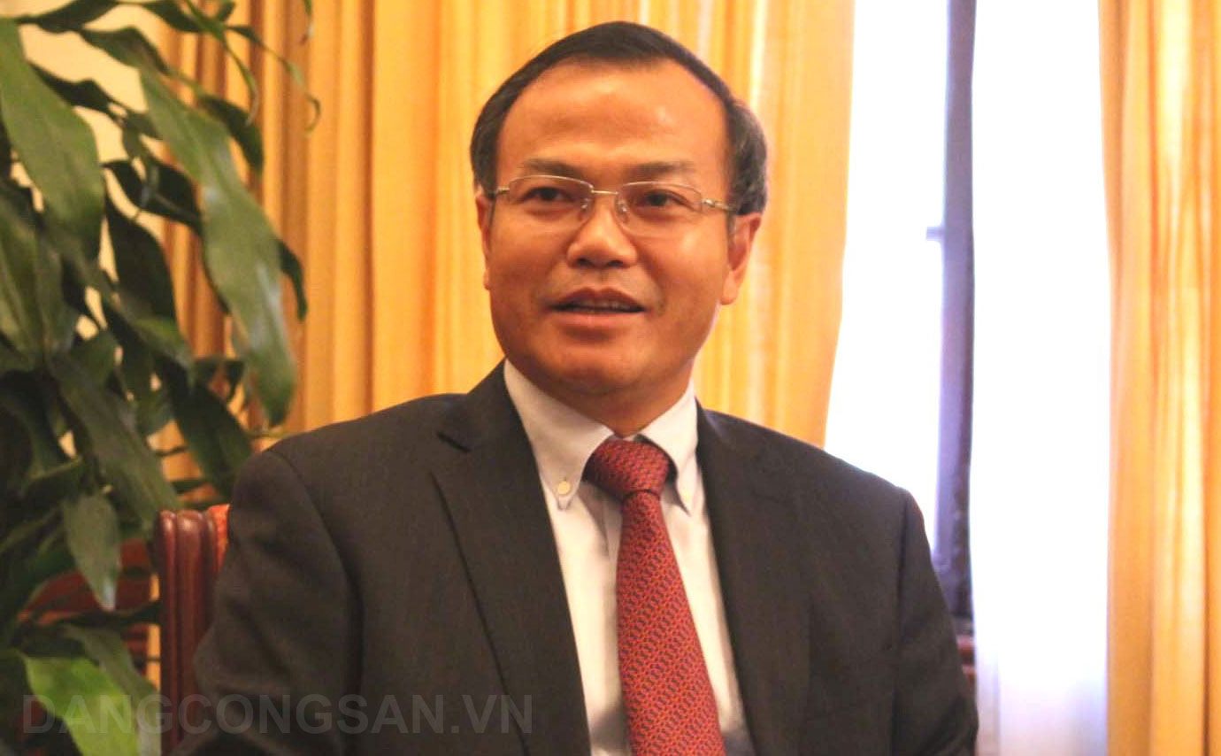 Khơi dậy niềm tự hào dân tộc của những người Việt xa quê