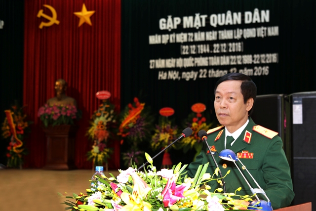 Binh chủng Tăng thiết giáp tổ chức gặp mặt quân dân năm 2016