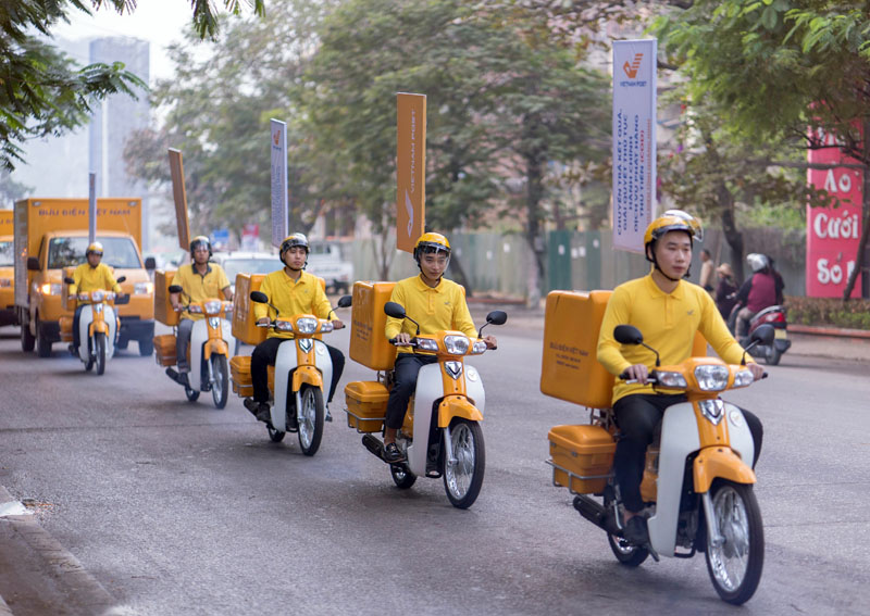 Bưu điện tỉnh Quảng Ninh ra mắt phương tiện vận chuyển theo nhận diện thương hiệu ngành
