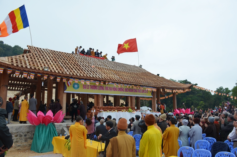 Lễ Thượng lương và đúc Đại hồng chuông, đúc khánh Chùa Trúc Lâm Cô Tô