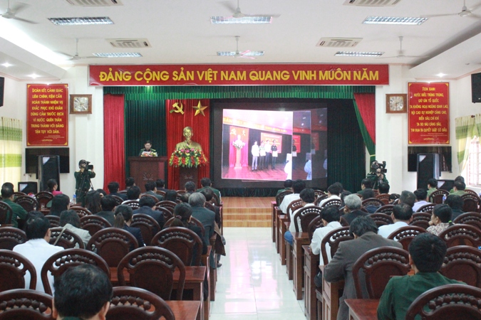 Nâng cao nhận thức của cán bộ và nhân dân về pháp luật tại vùng biên giới, hải đảo
