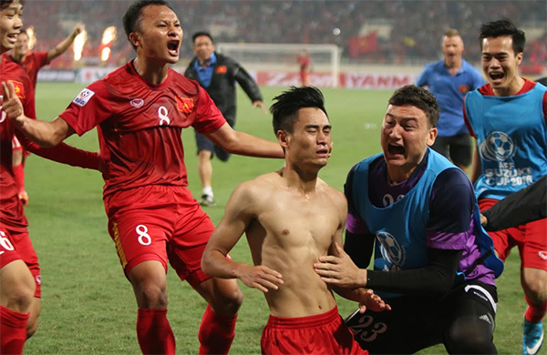 Nỗ lực phi thường, tuyển Việt Nam vẫn chia tay AFF Cup