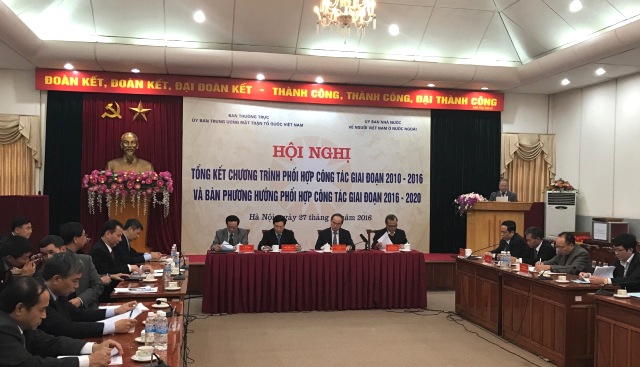 Phối hợp hỗ trợ người Việt Nam ở nước ngoài