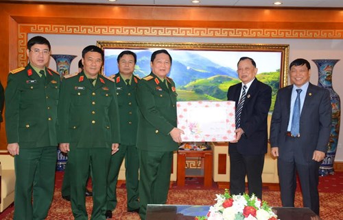 Bộ trưởng Bộ Quốc phòng Ngô Xuân Lịch thăm, chúc Tết Trung ương Hội Cựu chiến binh Việt Nam