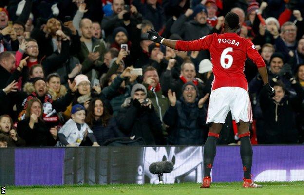 Manchester United thắng trận thứ 5 liên tiếp tại giải Ngoại hạng