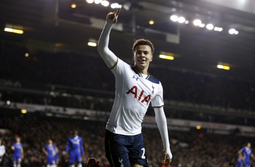 Tottenham chặn đứng Chelsea, giải cứu Premier League