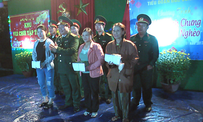 Bộ Tham mưu Quân khu 5 nhiều hoạt động ý nghĩa mừng Xuân 2017