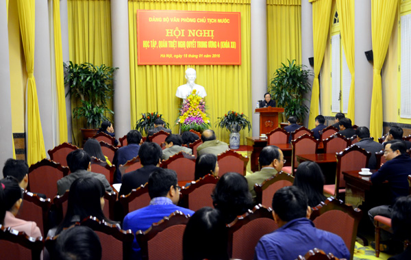 Đảng ủy Văn phòng Chủ tịch nước học tập, quán triệt Nghị quyết Trung ương 4 khóa XII