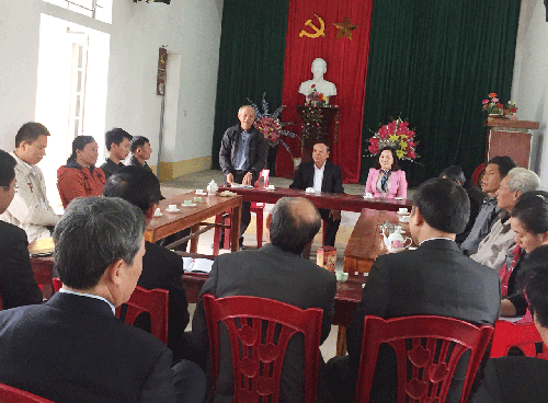 Đồng bào Công giáo học tập và làm theo Bác