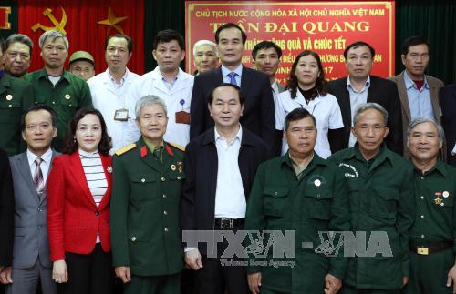 Chủ tịch nước Trần Đại Quang thăm Trung tâm điều dưỡng thương binh Nho Quan