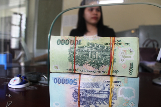 Chính sách tiền tệ linh hoạt, tỷ giá trung tâm ổn định