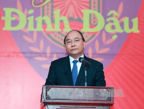 Thủ tướng Nguyễn Xuân Phúc kiểm tra công tác sẵn sàng chiến đấu tại Bộ Tư lệnh Cảnh sát cơ động