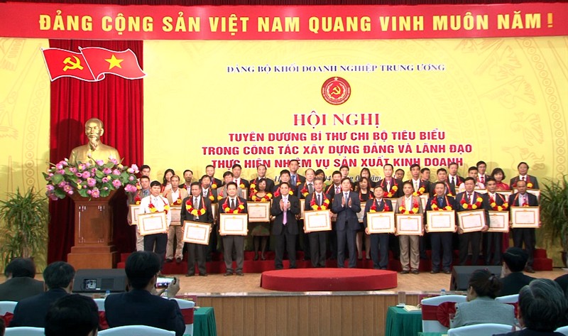 Đảng ủy Khối Doanh nghiệp Trung ương Tuyên dương 192 Bí thư Chi bộ tiêu biểu