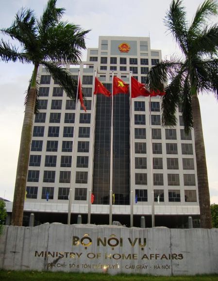 Thủ tướng Nguyễn Xuân Phúc ký quyết định kỷ luật 2 Thứ trưởng Bộ Nội vụ