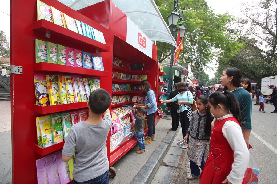 Doanh thu Phố sách Hà Nội Xuân Đinh Dậu đạt trên 7 tỷ đồng