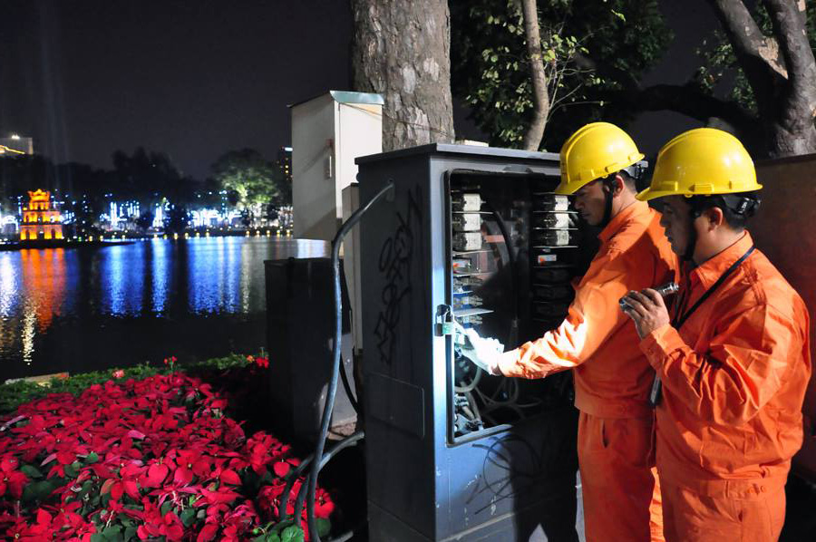 Sản lượng điện thương phẩm toàn quốc đạt 13 tỷ kWh trong tháng đầu năm 2017