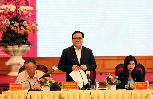 Bí thư Thành ủy Hà Nội Hoàng Trung Hải làm việc với Quận ủy Hà Đông