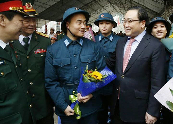 Quận Ba Đình Hà Nội tổ chức giao quân năm 2017