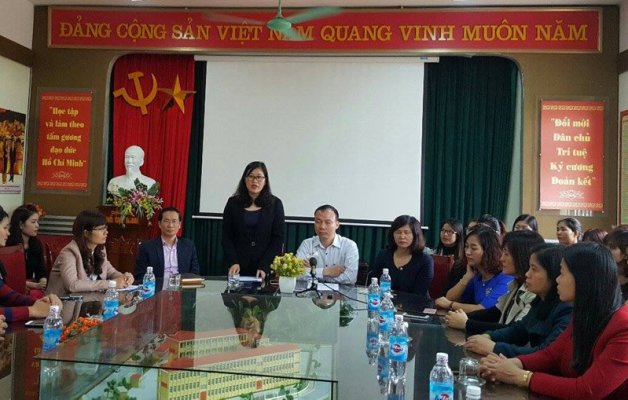 Hà Nội Công bố quyết định cách chức Hiệu trưởng, Hiệu phó Trường Tiểu học Nam Trung Yên