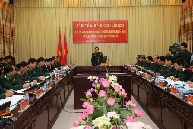 Đại tướng Ngô Xuân Lịch thăm, làm việc tại Sư đoàn 341, Quân khu 4