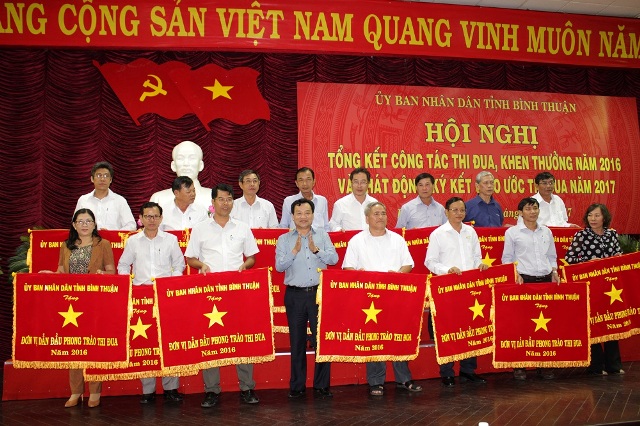 Bình Thuận Phát động phong trào thi đua năm 2017