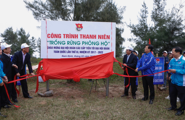 Trung ương Đoàn phát động Tết trồng cây Đời đời nhớ ơn Bác Hồ