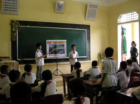 Hướng tới tương lai bền vững thông qua giáo dục đa ngôn ngữ