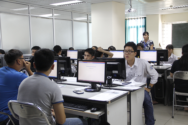 Tăng cường ứng dụng công nghệ thông tin trong hoạt động dạy-học