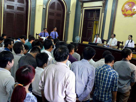 Thẩm phán để sai sót trong nhiệm vụ không bổ nhiệm lại