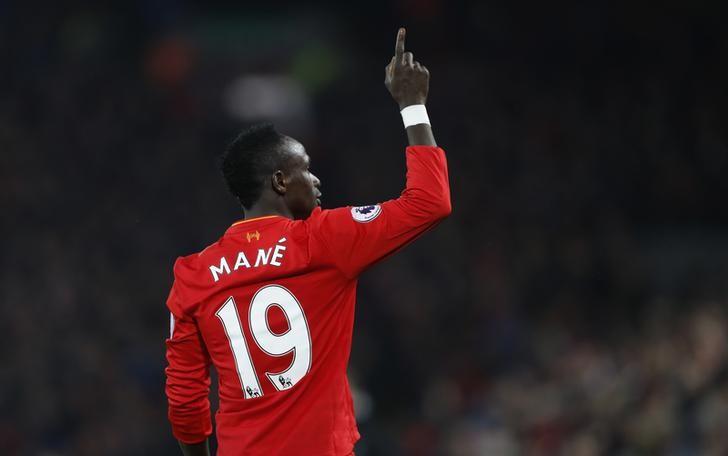 Hạ gục Tottenham, Liverpool thổi lửa vào top 4