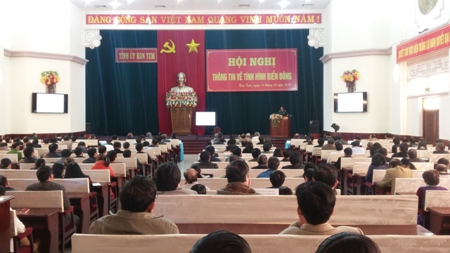Kon Tum Thông tin về tình hình Biển Đông cho cán bộ chủ chốt toàn tỉnh