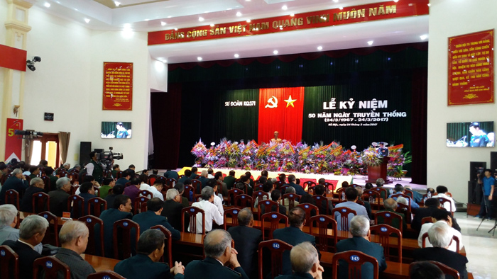 Phát huy truyền thống vẻ vang của Sư đoàn Không quân anh hùng