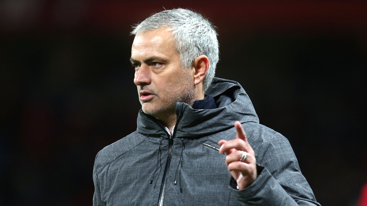 Quỷ đỏ Manchester - Thành bại tại tháng Tư