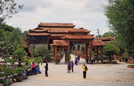 Long An phấn đấu đón hơn 1,1 triệu lượt khách du lịch trong năm 2017