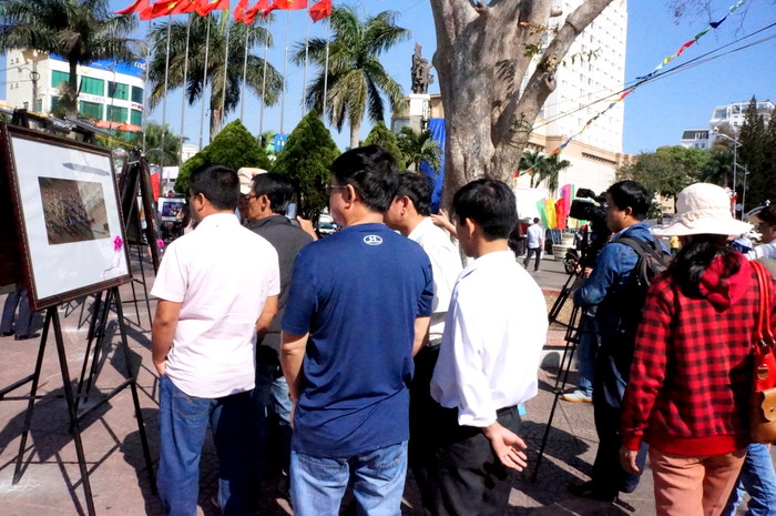 Trao giải và trưng bày ảnh nghệ thuật “Cà phê Buôn Ma Thuột và Không gian Văn hoá Cồng chiêng Tây Nguyên”