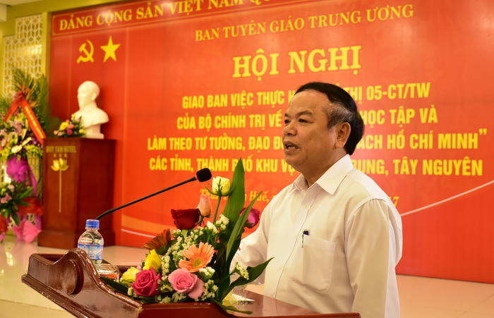 Gắn việc làm theo Bác với nhiệm vụ cụ thể, thiết thực