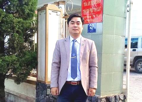 Ném gạch, đá vào ô tô bị xử lý như thế nào