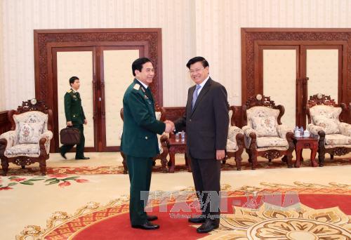 Việt Nam và Lào tăng cường hợp tác quốc phòng