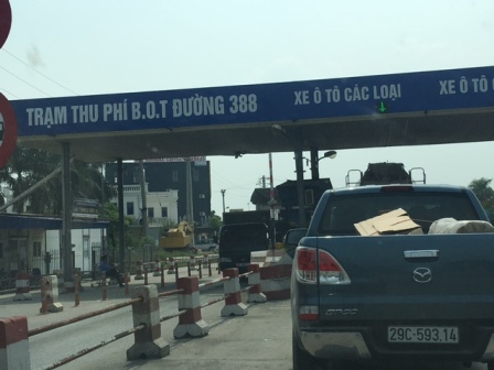 BOT, phí và sức dân